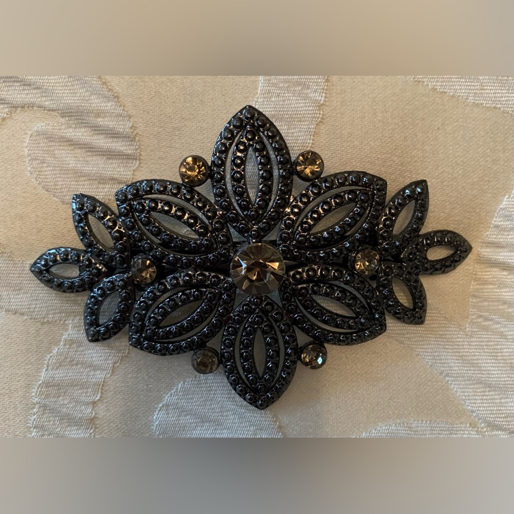 Head Clip